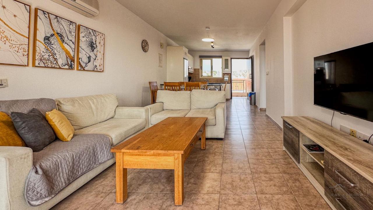 Royal Seacrest Crown-Jewel, 2B, Pools, Sea, Center Apartamento Pafos Exterior foto