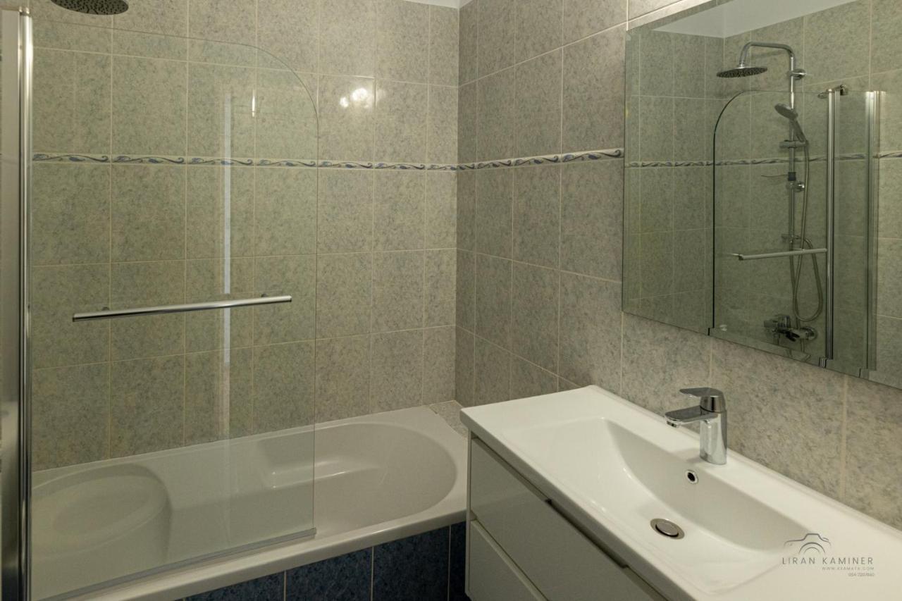 Royal Seacrest Crown-Jewel, 2B, Pools, Sea, Center Apartamento Pafos Exterior foto